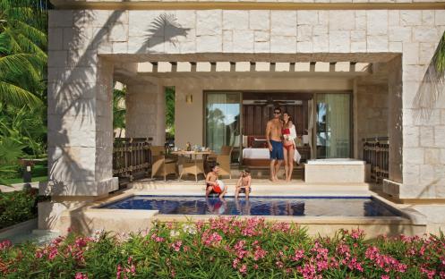 Dreams Riviera Cancun Resort & Spa-Preferred-Club-with-Plunge-Pool-1_4410